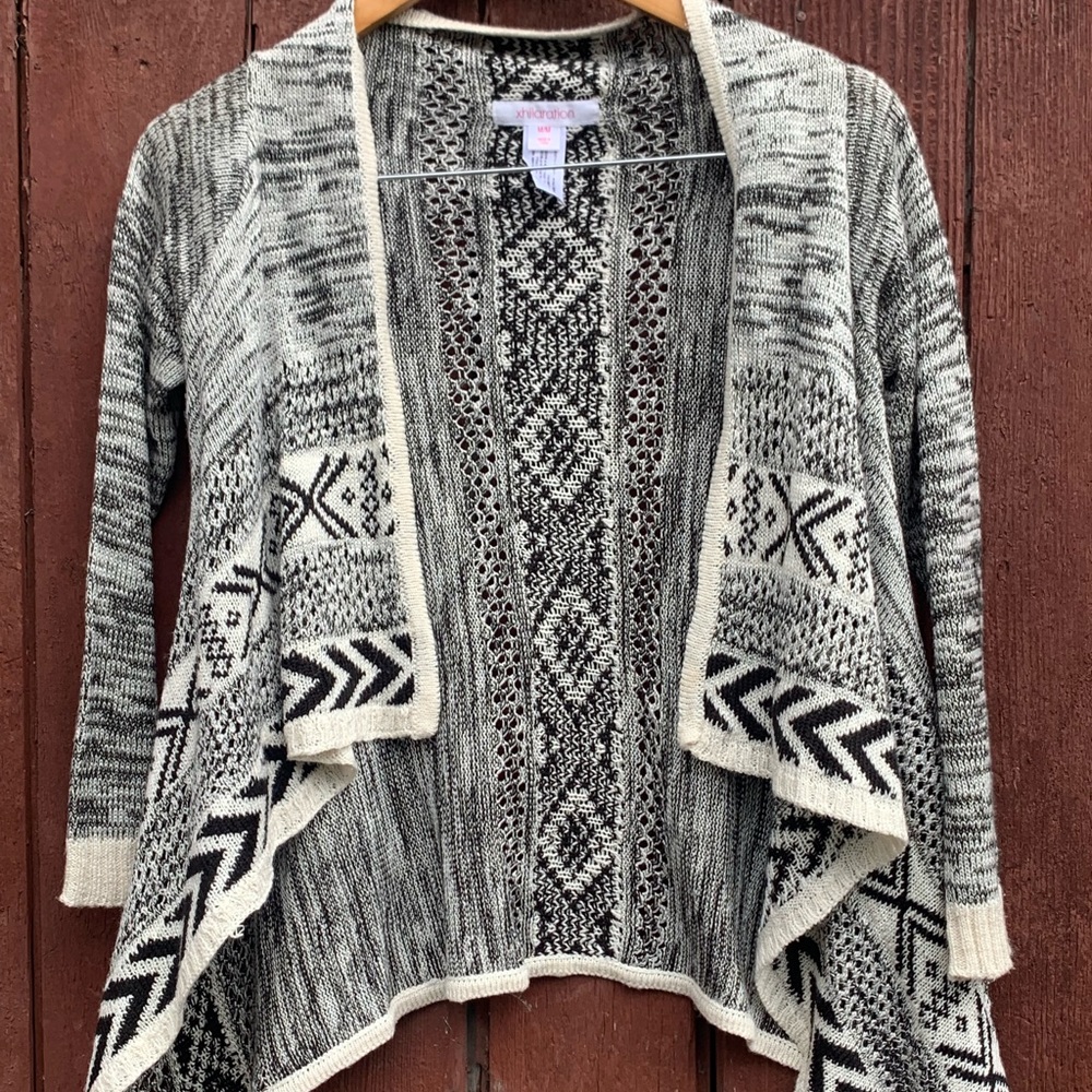 Xhilaration Cardigan